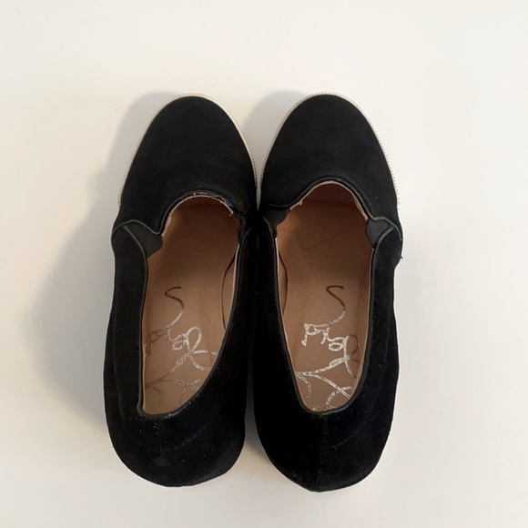 Black suede hidden wedge platform sneakers - Picture 7 of 8